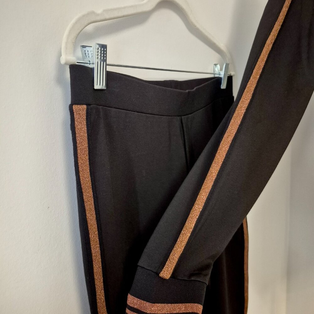 Esqualo Pantsuit Set with Copper Detail - Picture 2 of 8
